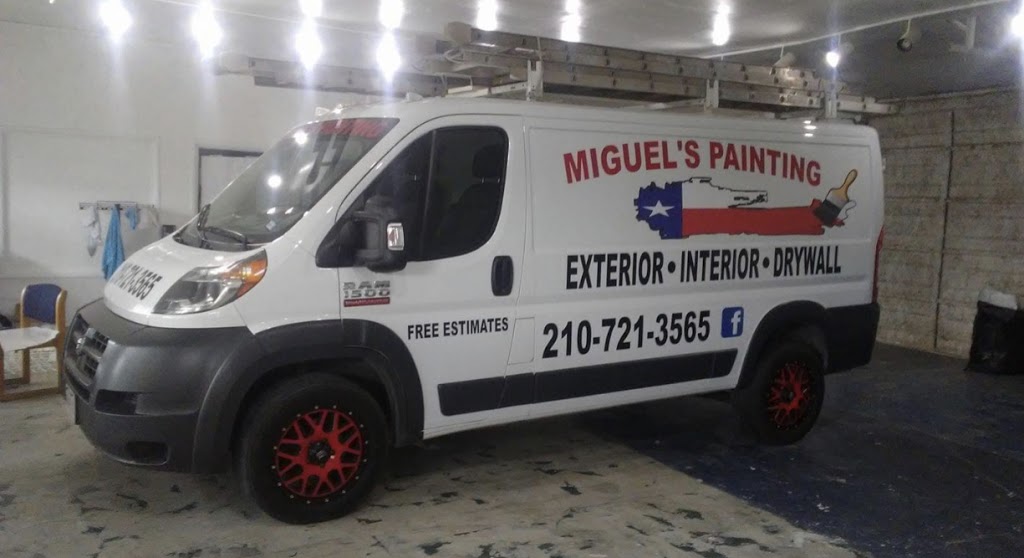 La bodega graphics MOBILE | 544 4th St, Floresville, TX 78114, USA | Phone: (210) 343-0998