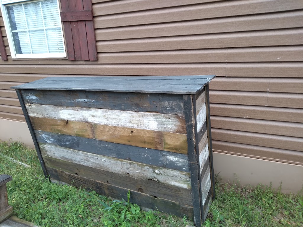 The Rustic Look | 21055 NE 150th St, Luther, OK 73054, USA | Phone: (405) 435-1024