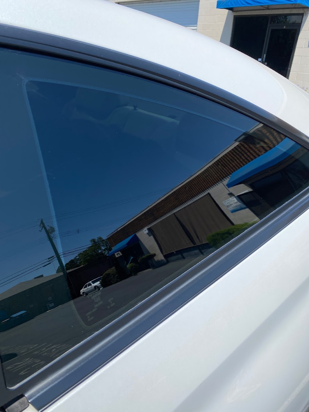 Tint Pros of Elk Grove | 9589 2nd Ave Suite D2, Elk Grove, CA 95624, USA | Phone: (916) 686-7877