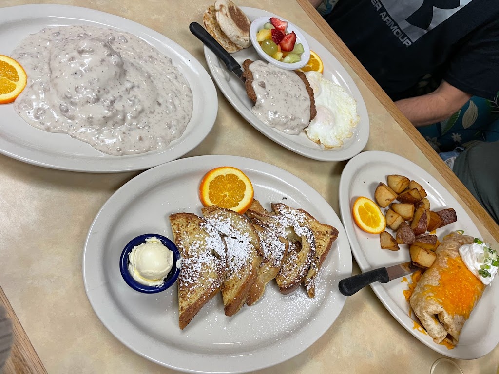 Blue Dolphin Cafe | 5370 Gulf of Mexico Dr #101, Longboat Key, FL 34228, USA | Phone: (941) 383-3787