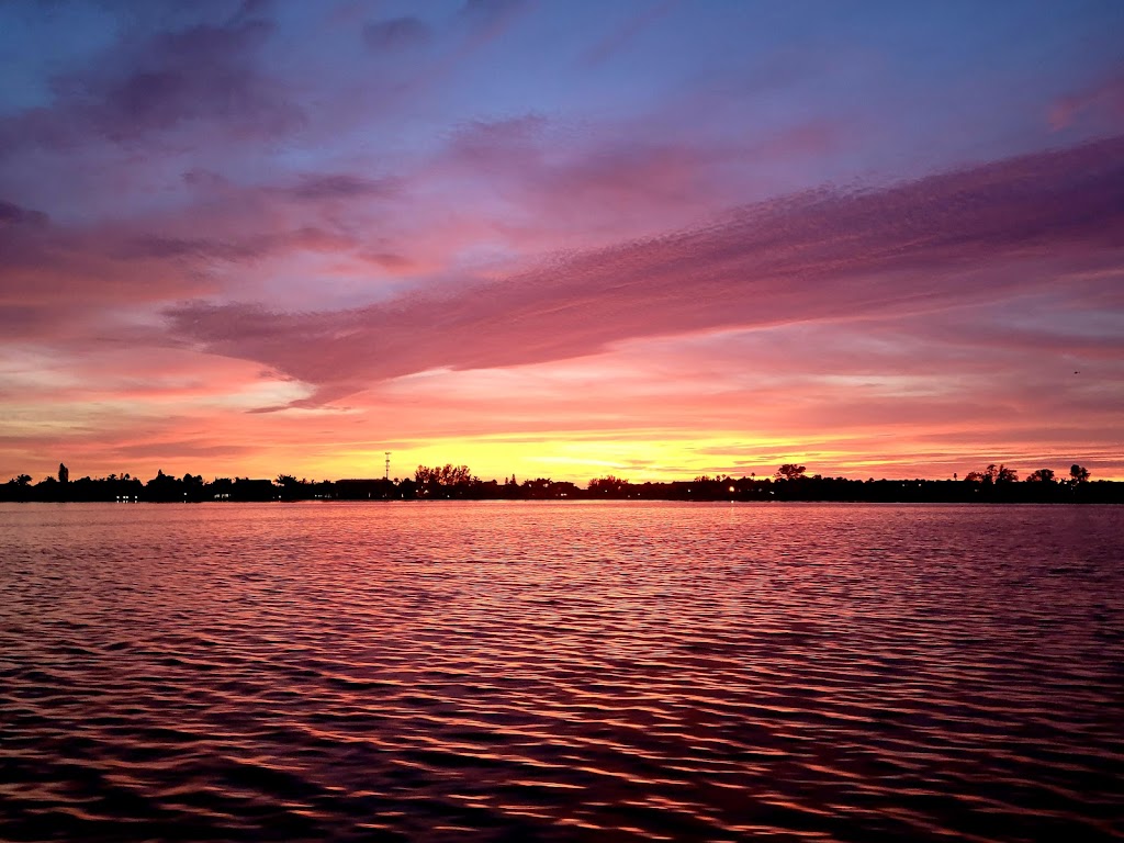 Fun Boat Anna Maria Island | 5501 Marina Dr, Holmes Beach, FL 34217, USA | Phone: (941) 504-9350