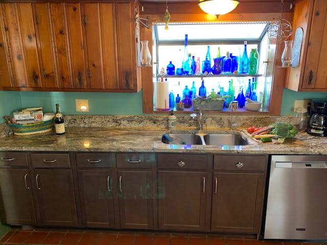 Classic Rock Countertops | 2795 E Sharon Rd, Cincinnati, OH 45241, USA | Phone: (513) 787-6782