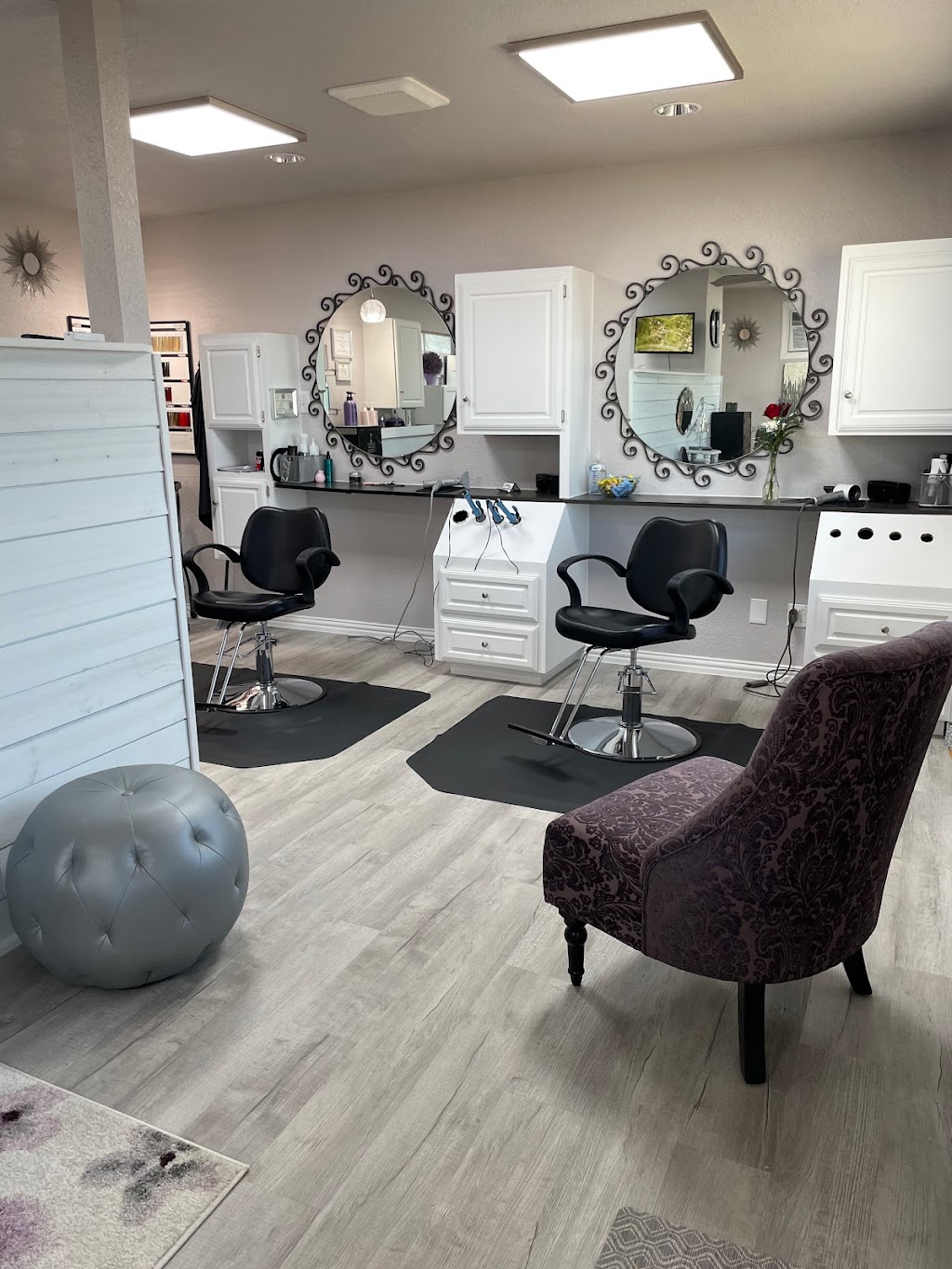 Darlas Salon | 4386 Farm Rd 933, Whitney, TX 76692, USA | Phone: (817) 822-8068