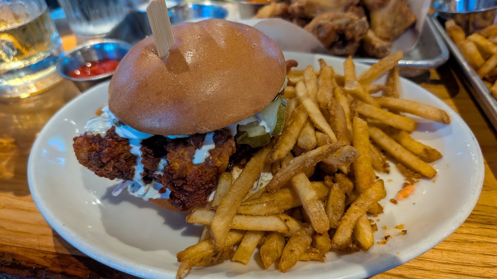 Twin Peaks | 440 SW 145th Ave, Pembroke Pines, FL 33027, USA | Phone: (754) 400-6990