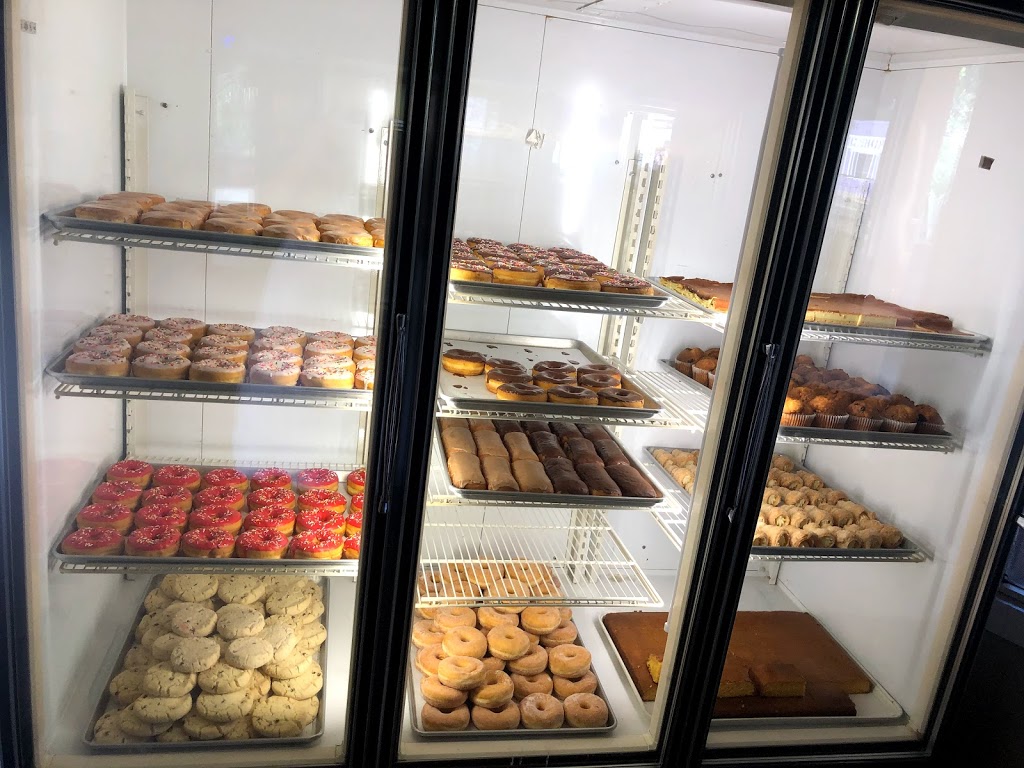 Primos Bakery | Panaderia Primos | 26238 Thornton Rd, Thornton, CA 95686, USA | Phone: (209) 794-8298