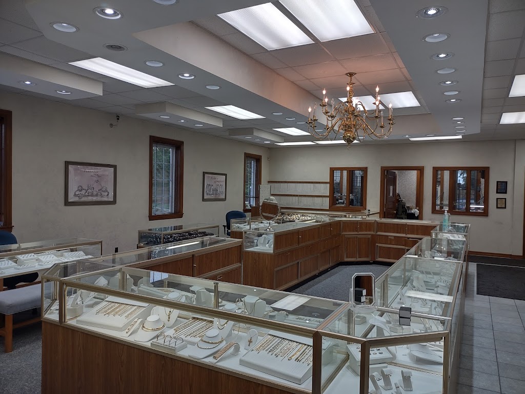Broestl & Wallis Fine Jewelers | 14410 Madison Ave, Cleveland, OH 44107, USA | Phone: (216) 221-1434