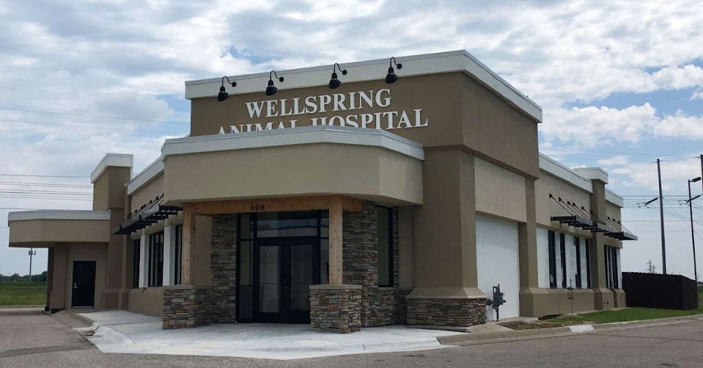Wellspring Animal Hospital | 606 N Winterset St, Wichita, KS 67212, USA | Phone: (316) 942-1002