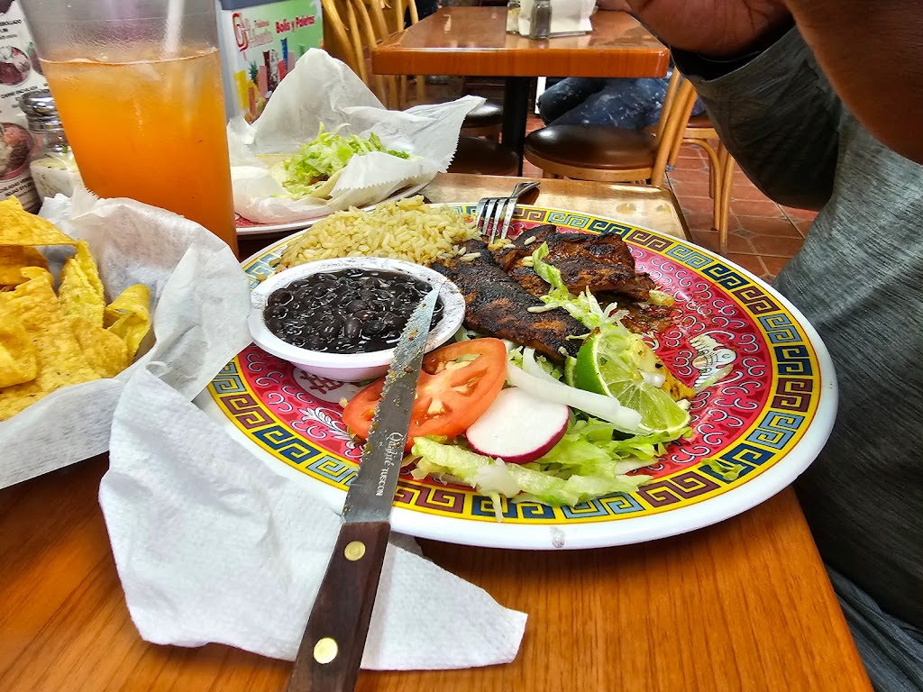 Taqueria El Sabor del Parque | 2901 Eastern Ave, Baltimore, MD 21224, USA | Phone: (410) 558-0747