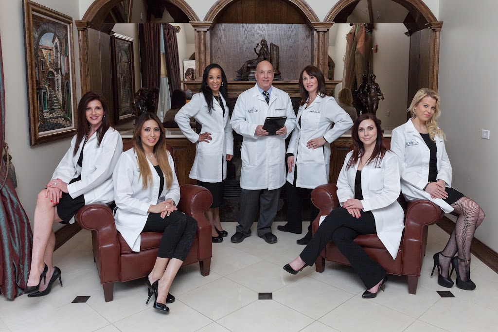 RL Center for Cosmetic Surgery & Medspa | 230 Center Dr, Vernon Hills, IL 60061, USA | Phone: (847) 367-8815