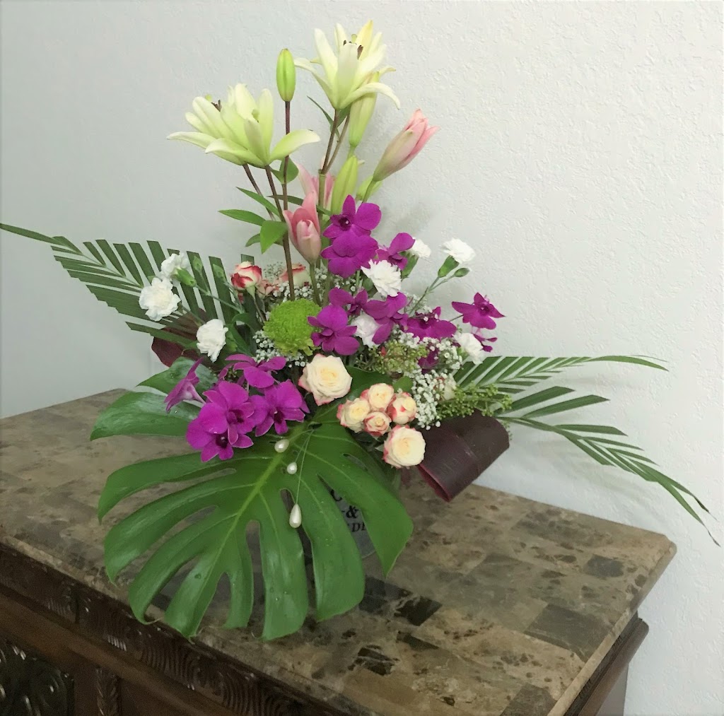 The Organic Bouquet & Event Designing by KJ | Purple Finch Cir, Lakewood Ranch, FL 34202, USA | Phone: (941) 284-3118