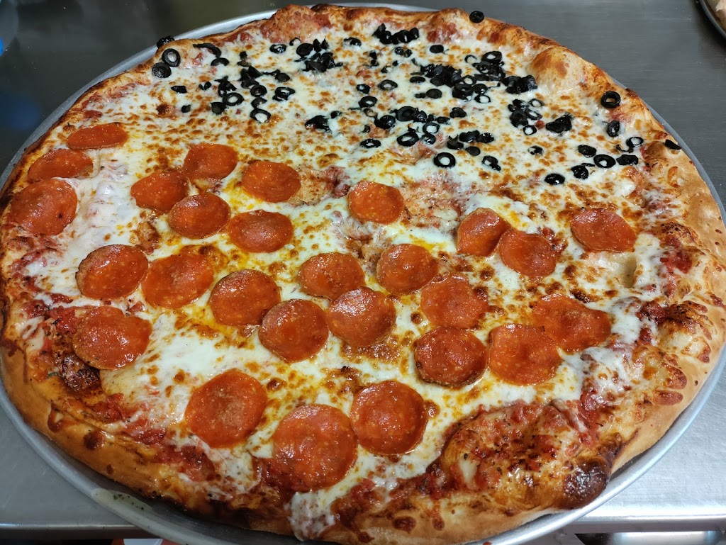 NY Pizza & Pasta | 4212 TX-360 #200, Fort Worth, TX 76155, USA | Phone: (817) 283-0366