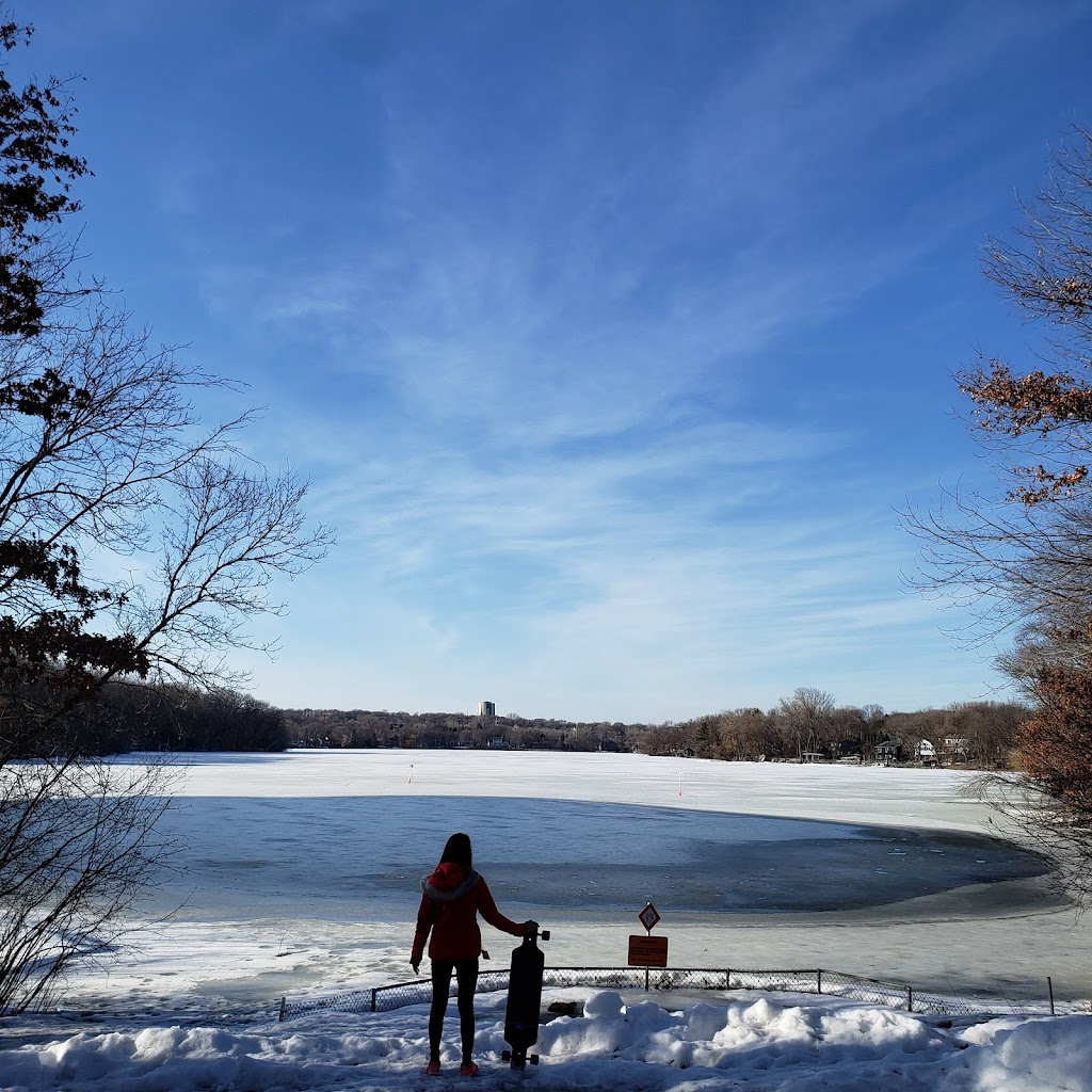 Alimagnet Dog Park | 1200 Alimagnet Pkwy #2, Burnsville, MN 55337, USA | Phone: (952) 895-4500