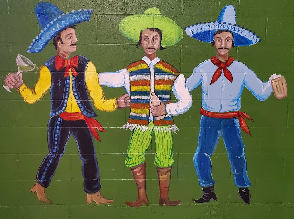 Los 3 Compadres Mexican Restaurant | 1052 Wolfrum Rd, Weldon Spring, MO 63304, USA | Phone: (636) 922-9240