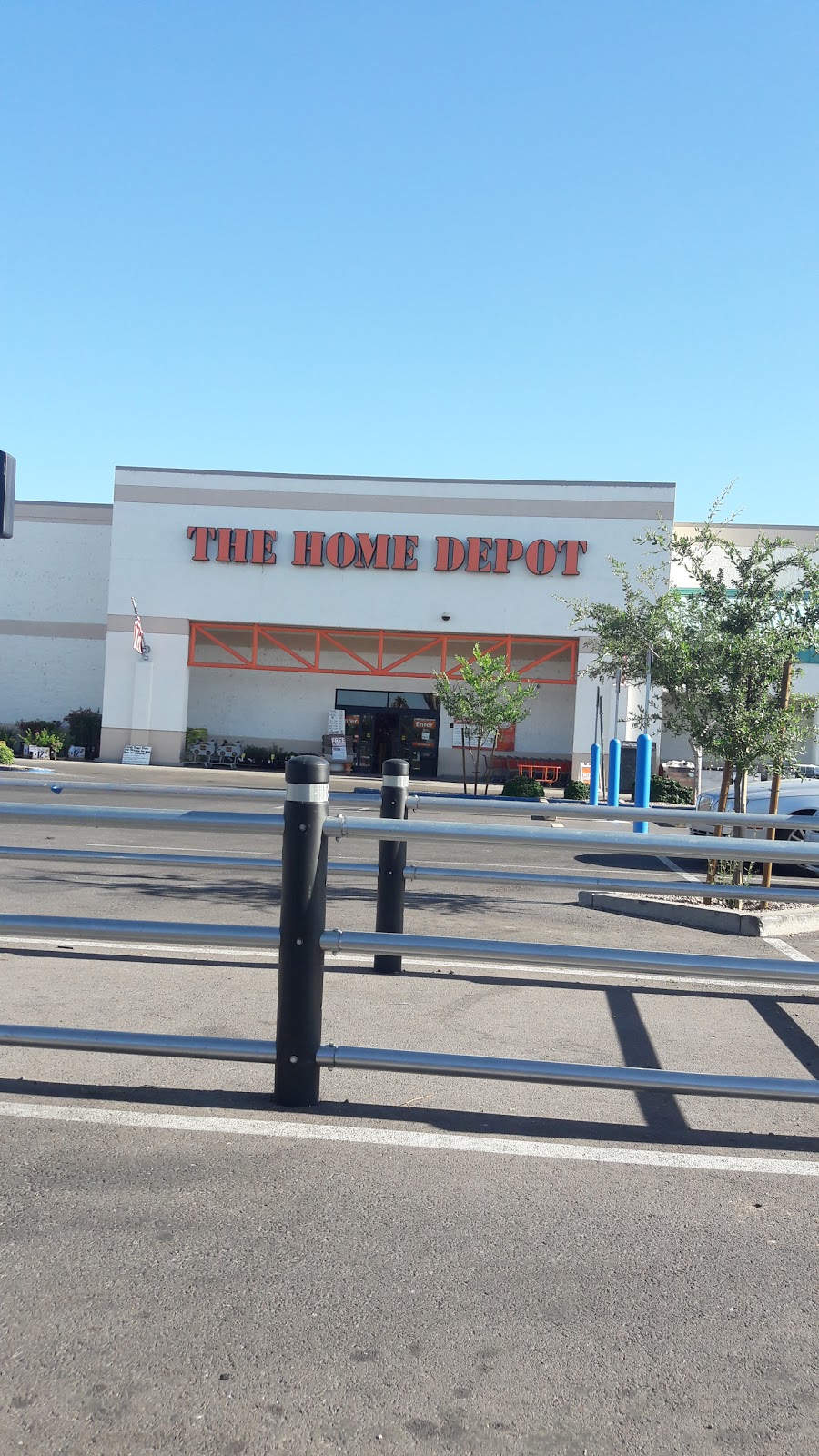 Home Services at The Home Depot | 6838 E Superstition Springs Blvd, Mesa, AZ 85209, USA | Phone: (520) 442-0129