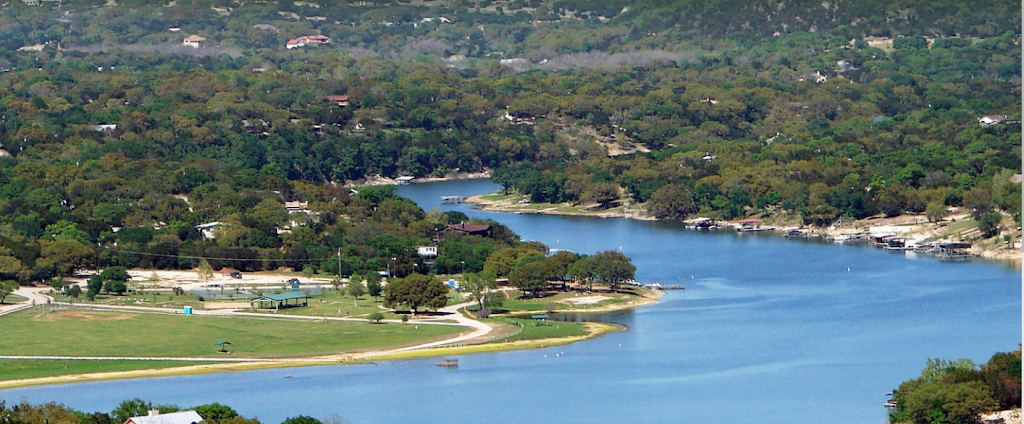 Lakeside A-Lure Vacation House | 10612 Lakeside Dr, Jonestown, TX 78645 | Phone: (512) 786-8413