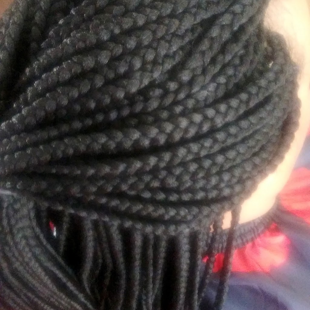 Wayne African Hair Braiding | 39075 Clocktower Dr, Romulus, MI 48174, USA | Phone: (734) 329-1589