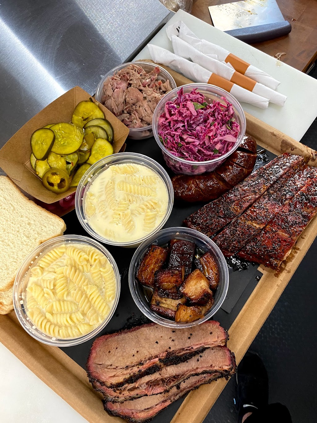Fox&Fire Barbecue | 102 W Lawrence St, Kearney, MO 64060, USA | Phone: (816) 635-2533