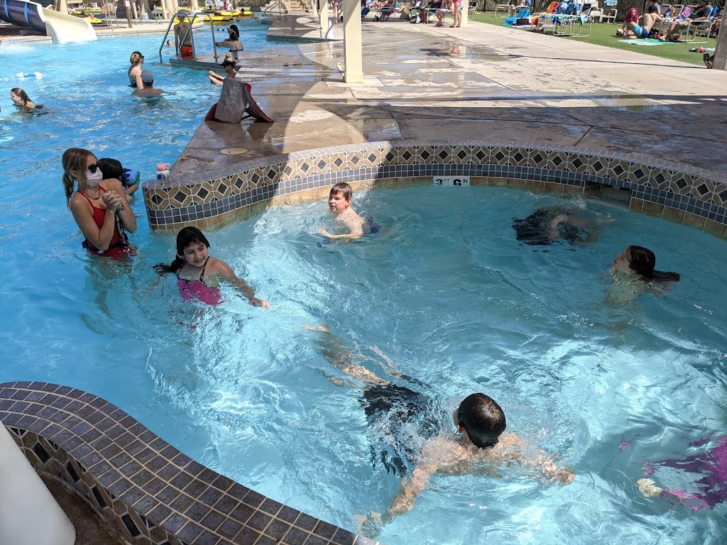 Mesquite Groves Aquatic Center | 5901 S Hillcrest Dr, Chandler, AZ 85249, USA | Phone: (480) 782-2635