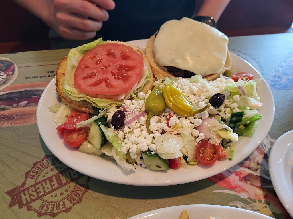 Windsors Penalty Box Restaurant | 2151 Walker Rd, Windsor, ON N8W 3P5, Canada | Phone: (519) 253-3310