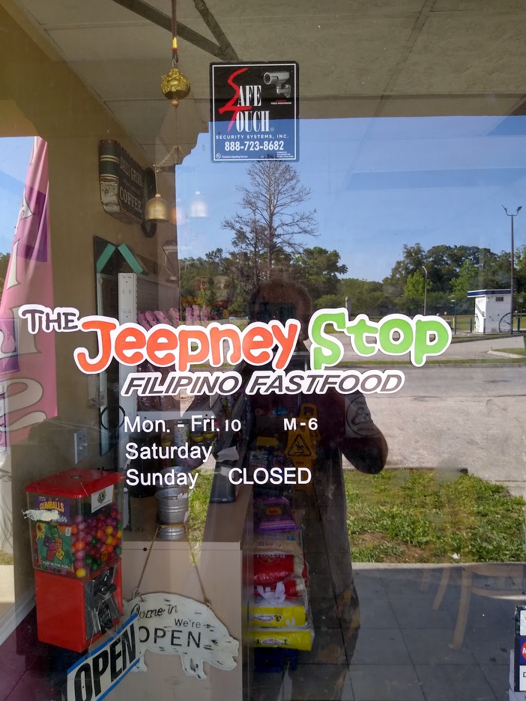 Jeepney Stop | 6625 Argyle Forest Blvd #3, Jacksonville, FL 32244, USA | Phone: (904) 458-7632