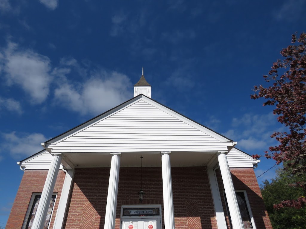 First Baptist Church of Fuquay-Varina | 105 N West St, Fuquay-Varina, NC 27526, USA | Phone: (919) 552-9150