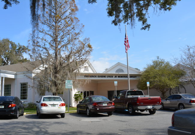 Hernando County Public Library | 238 Howell Ave, Brooksville, FL 34601, USA | Phone: (352) 754-4043