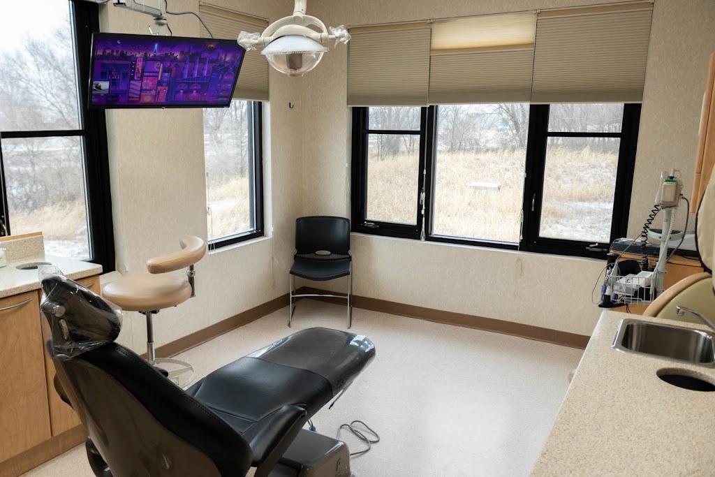 Monticello Family Dental | 21620 Midland Dr, Shawnee, KS 66218, USA | Phone: (913) 268-1337