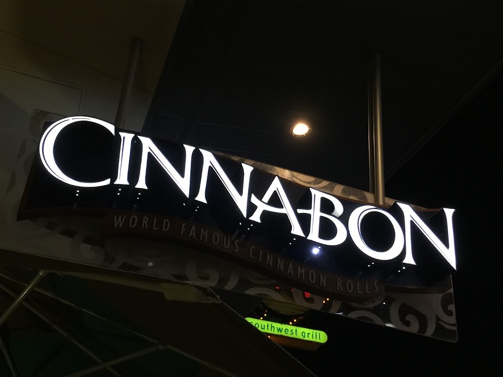 Cinnabon at Islands of Adventure | Port of Entry, 6000 Universal Blvd, Orlando, FL 32819, USA | Phone: (407) 363-8000