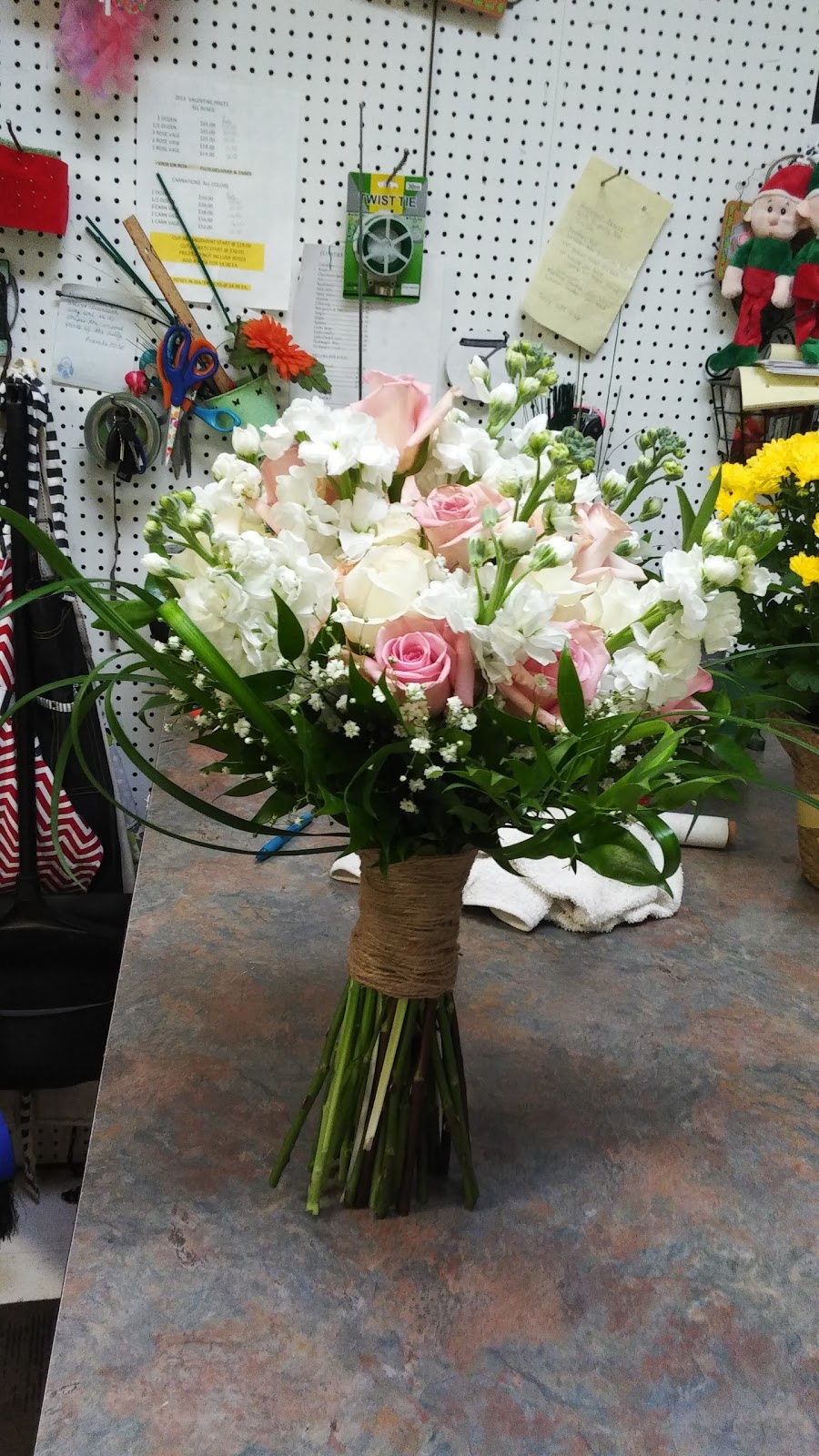 Flowers By Patty | 160 E 1st St, Denton, NC 27239, USA | Phone: (336) 859-3384
