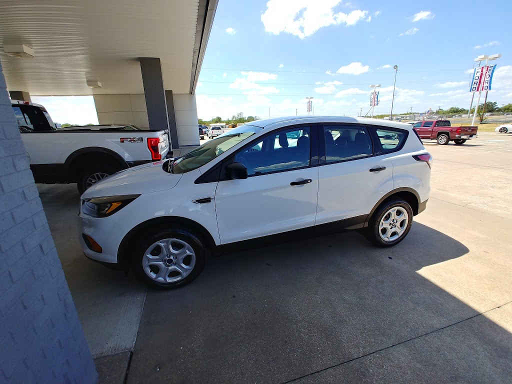 Cleburne Ford | 3800 N Main St, Cleburne, TX 76033, USA | Phone: (817) 558-9998