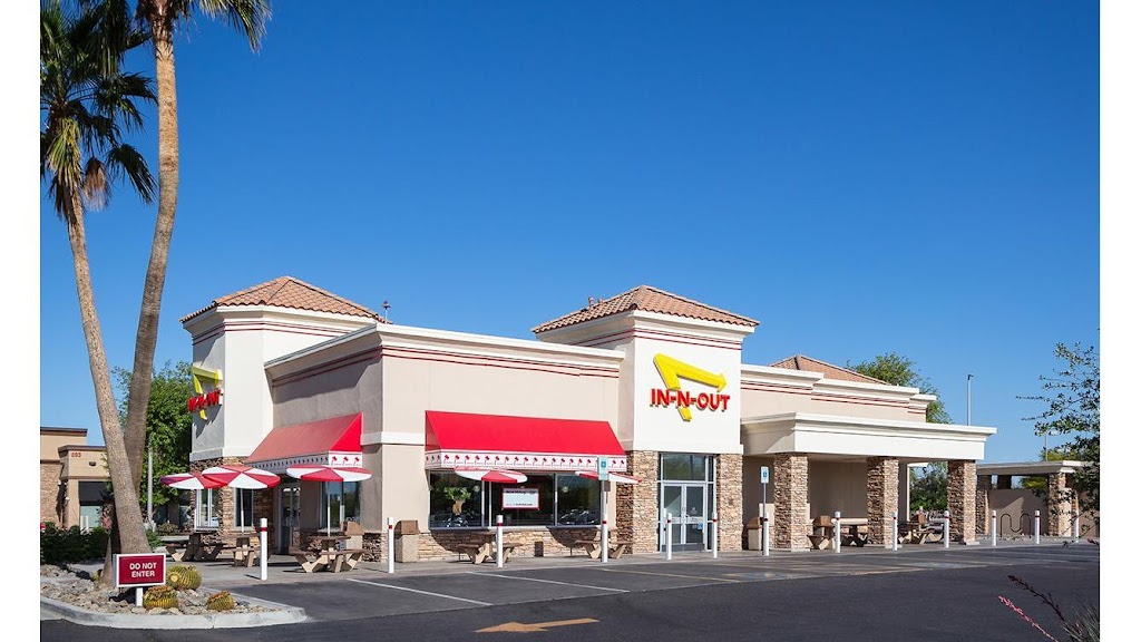 In-N-Out Burger | 873 N Promenade Pkwy, Casa Grande, AZ 85194, USA | Phone: (800) 786-1000