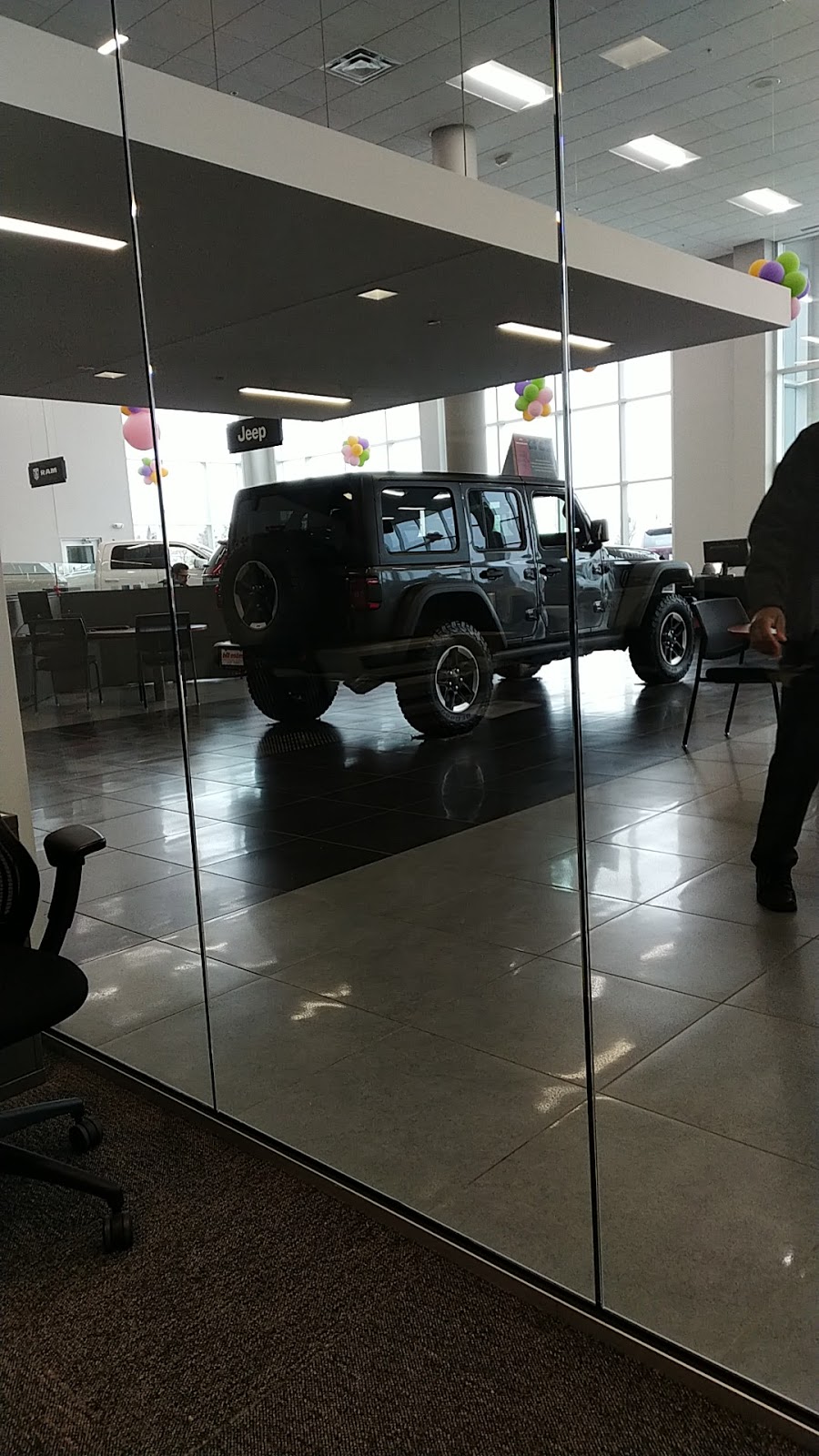 Bill Estes Chrysler Dodge Jeep RAM | 745 E 56th St, Brownsburg, IN 46112 | Phone: (317) 854-0239