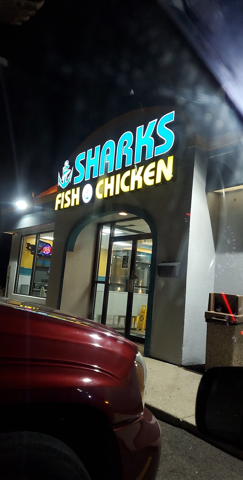 Sharks Fish & Chicken | 7649 S Harlem Ave, Bridgeview, IL 60455, USA | Phone: (708) 701-2969