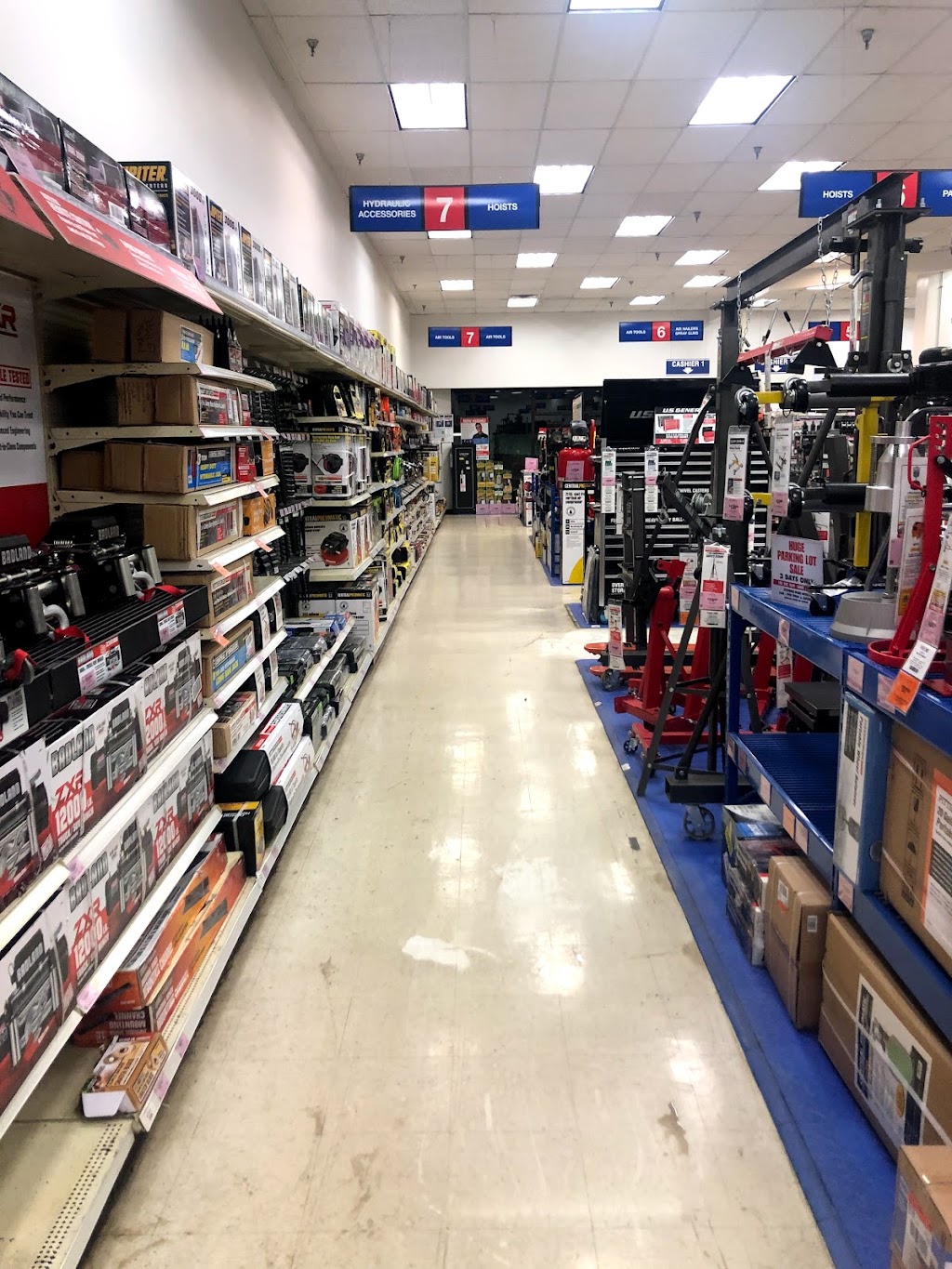 Harbor Freight Tools | 639 Clairton Blvd, Pleasant Hills, PA 15236, USA | Phone: (412) 650-9691