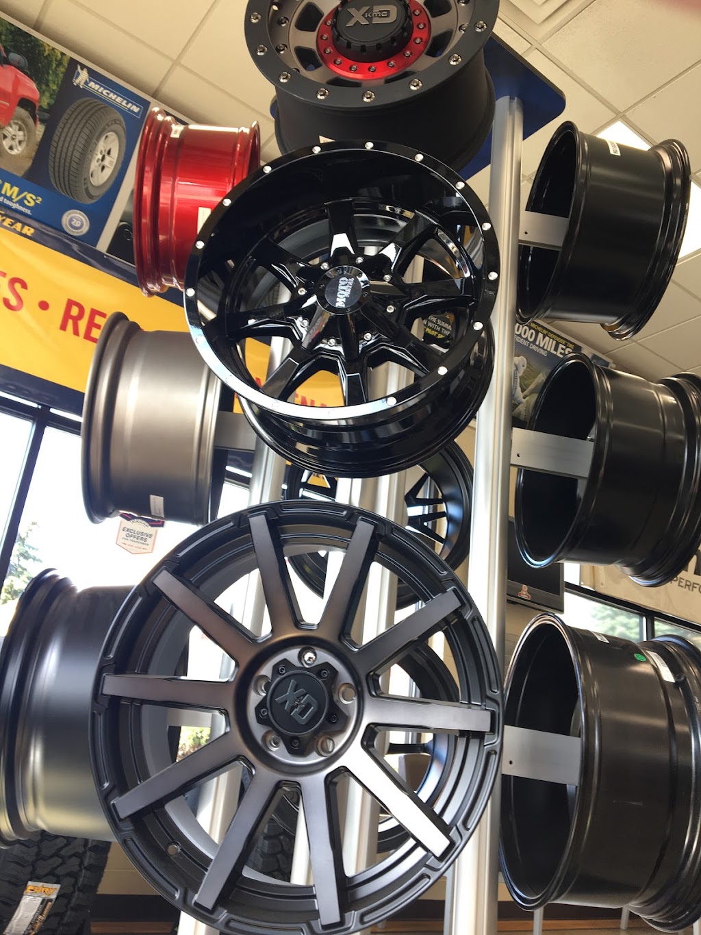 Waukegan Tire - Grayslake | 2060 E Belvidere Rd, Grayslake, IL 60030 | Phone: (847) 543-0300