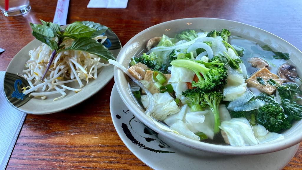 House of Pho | 16717 SE 272nd St #101, Covington, WA 98042, USA | Phone: (253) 639-9399