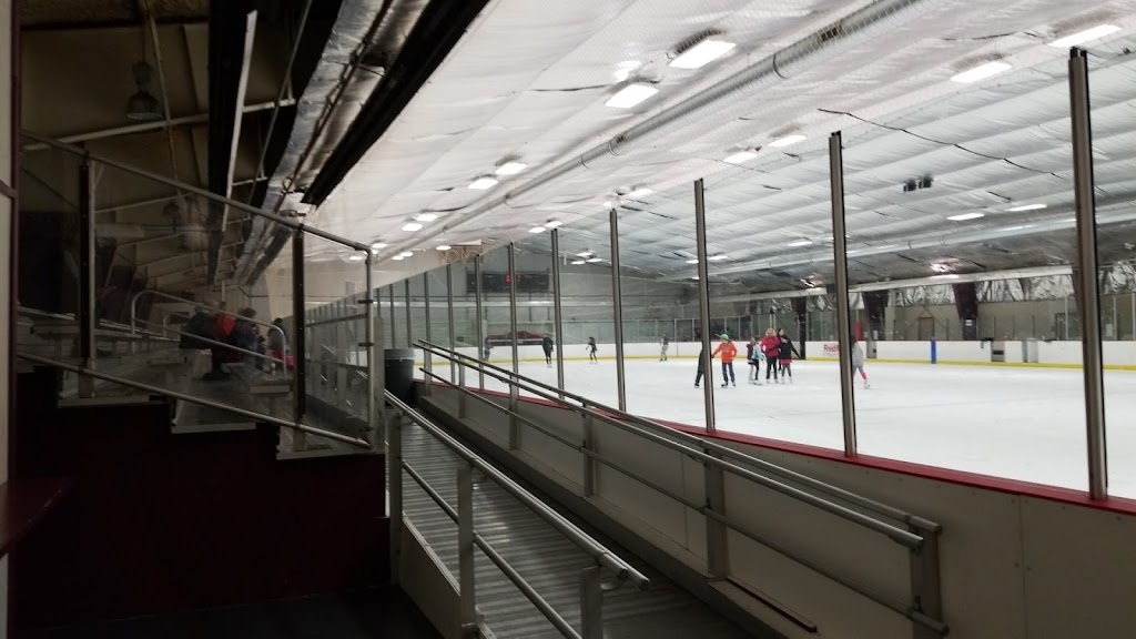 Brett Memorial Ice Arena | 746 E Bogard Rd, Wasilla, AK 99654, USA | Phone: (907) 861-7690