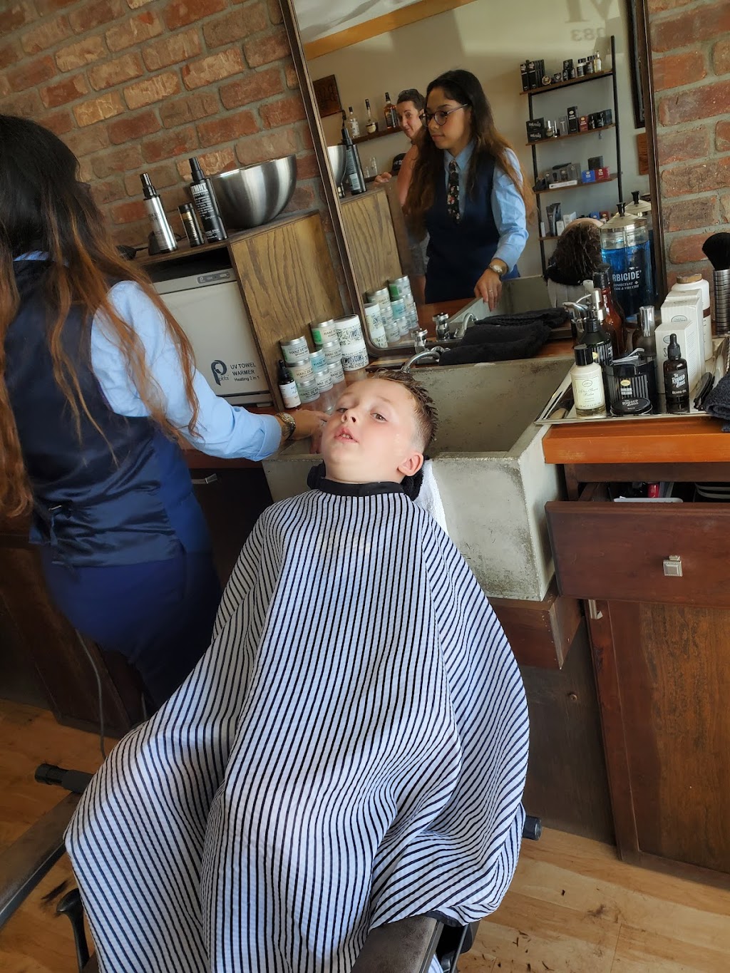 Barley and Mane Barber Spa | 1401 Main St, Dunedin, FL 34698, USA | Phone: (727) 610-8408