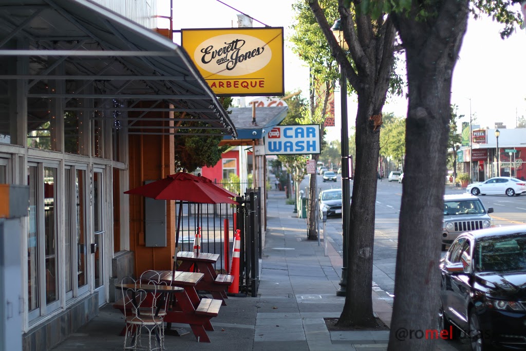 Everett & Jones BBQ | 4245 MacArthur Blvd, Oakland, CA 94619, USA | Phone: (510) 698-4340