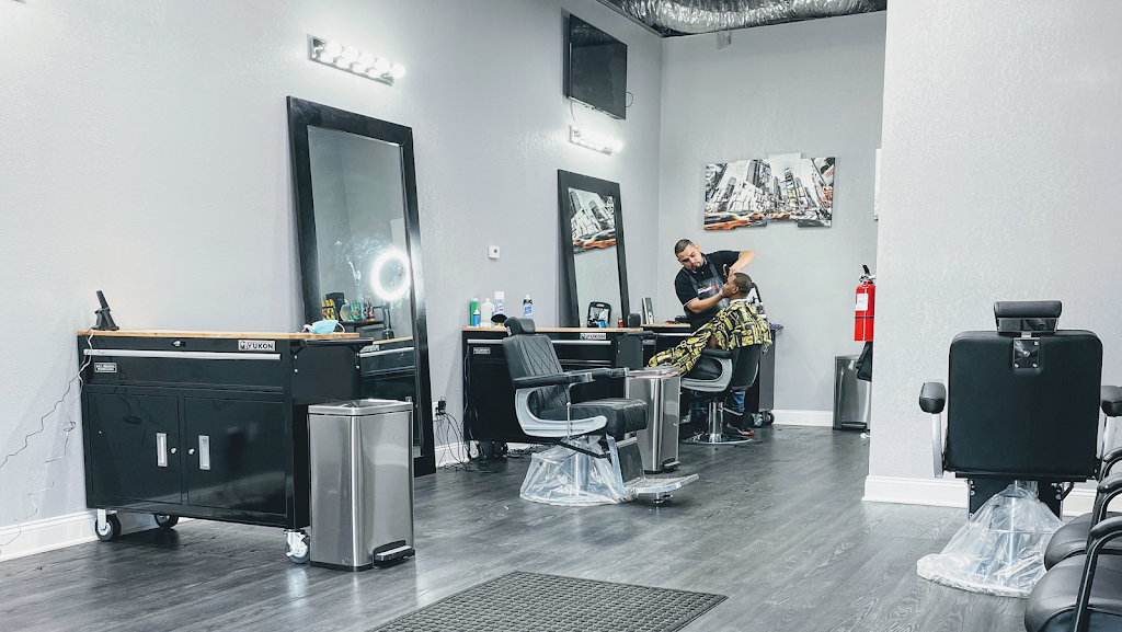 Supreme Cuts | 1316 80th St, Kenosha, WI 53143, USA | Phone: (262) 484-4044