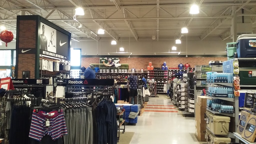 DICKS Sporting Goods | 8214 Delta Shores Cir S, Sacramento, CA 95832, USA | Phone: (916) 647-0160