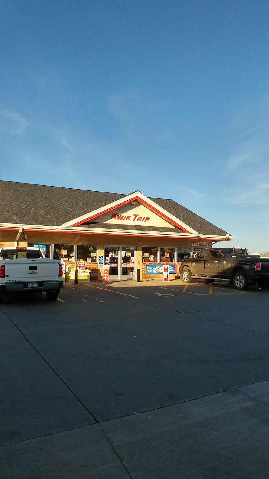 KWIK TRIP #441 | 1522 Vierling Dr E, Shakopee, MN 55379, USA | Phone: (952) 496-1081