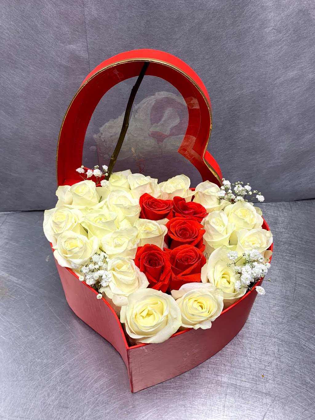 Camilas Flowers | 11203 Glenoaks Blvd #3, Pacoima, CA 91331, USA | Phone: (818) 834-9011