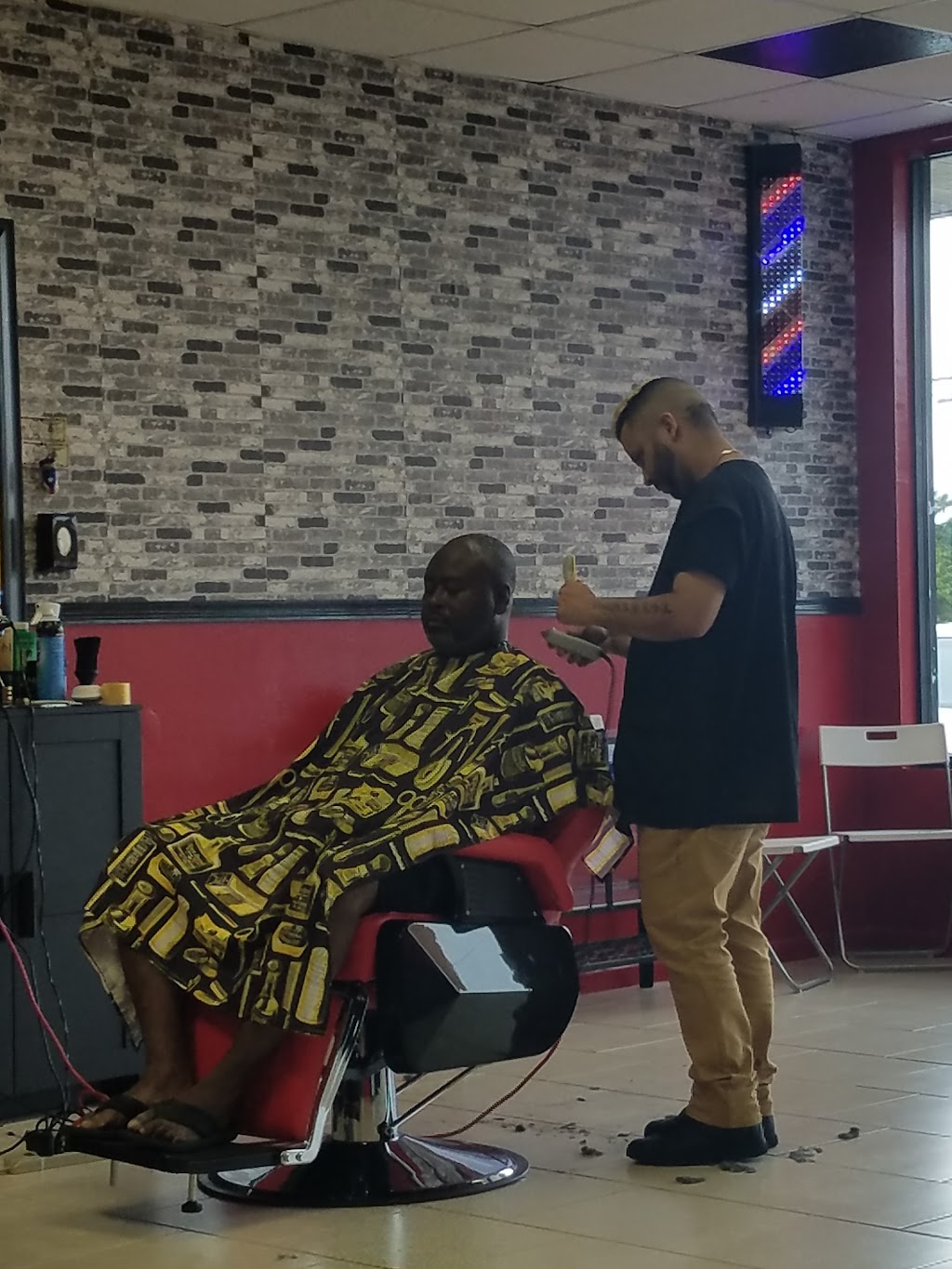 Latin Fades Barber Shop Palm Bay | 5108 NW Minton Rd #4, Palm Bay, FL 32907, USA | Phone: (321) 831-3124