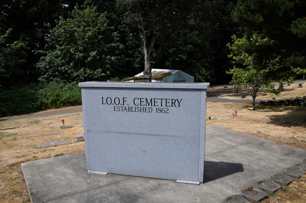 Odd Fellows Cemetery / I.O.O.F. Cemetery | NE Cemetery Rd, Estacada, OR 97023, USA | Phone: (503) 630-3829