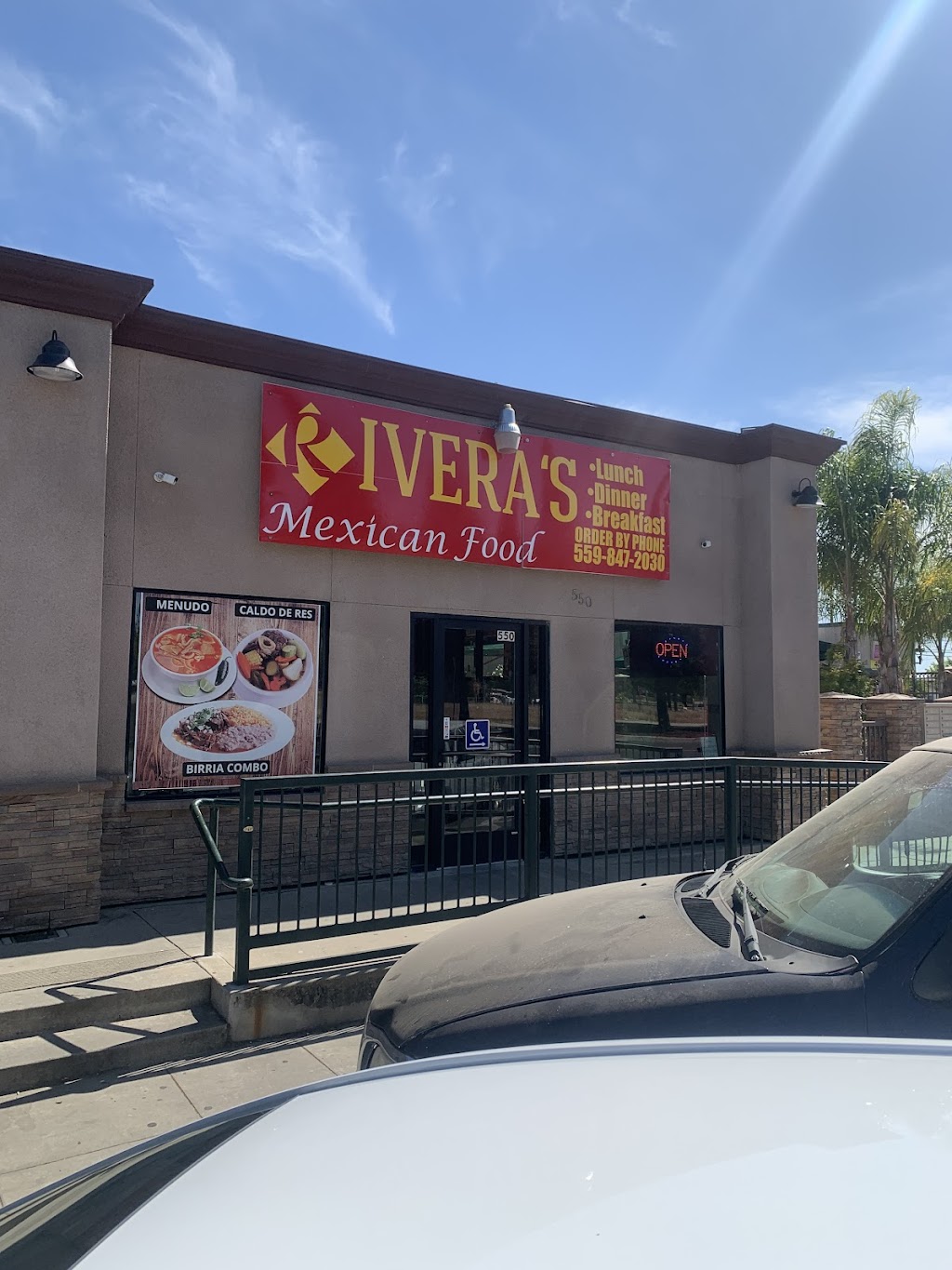 Rivera’s restaurant | 550 Fresno St, Parlier, CA 93648, USA | Phone: (559) 847-2030