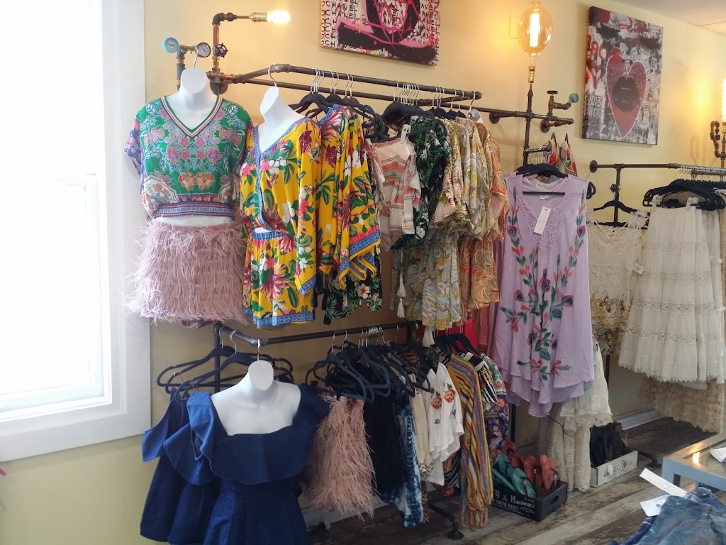 Afrodites Closet | 6317 Adams St, Port Richey, FL 34652, USA | Phone: (727) 261-9100