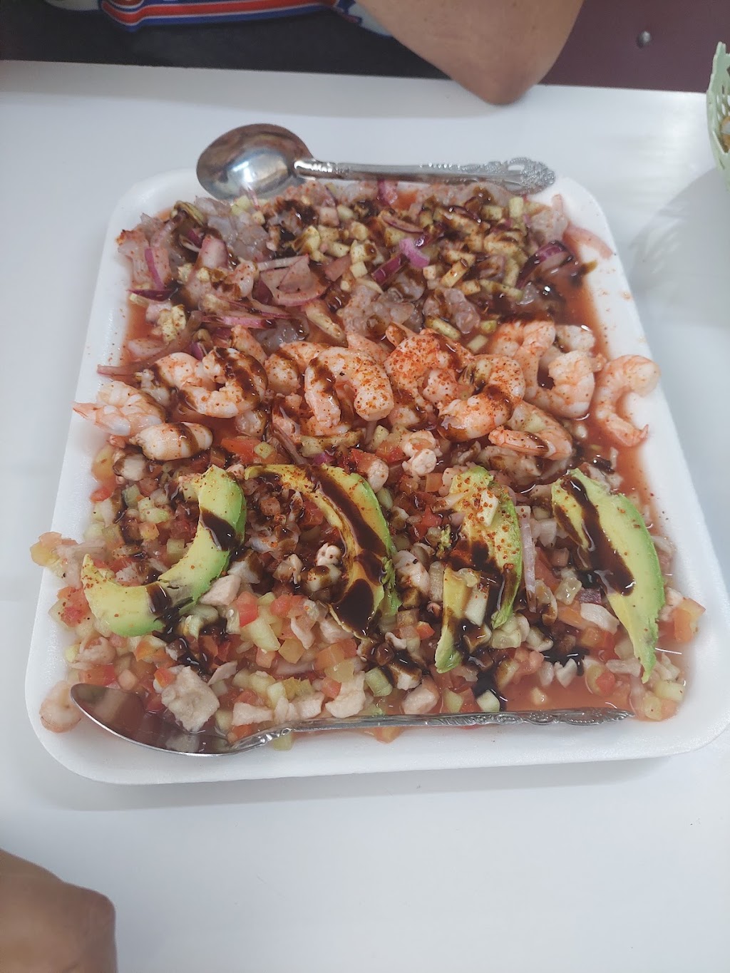 El Plebe Mariscos estilo Sinaloa | Nueva Zelanda, C. Camboya 7236, Oasis, 32697 Juárez, Chih., Mexico | Phone: 656 511 5352