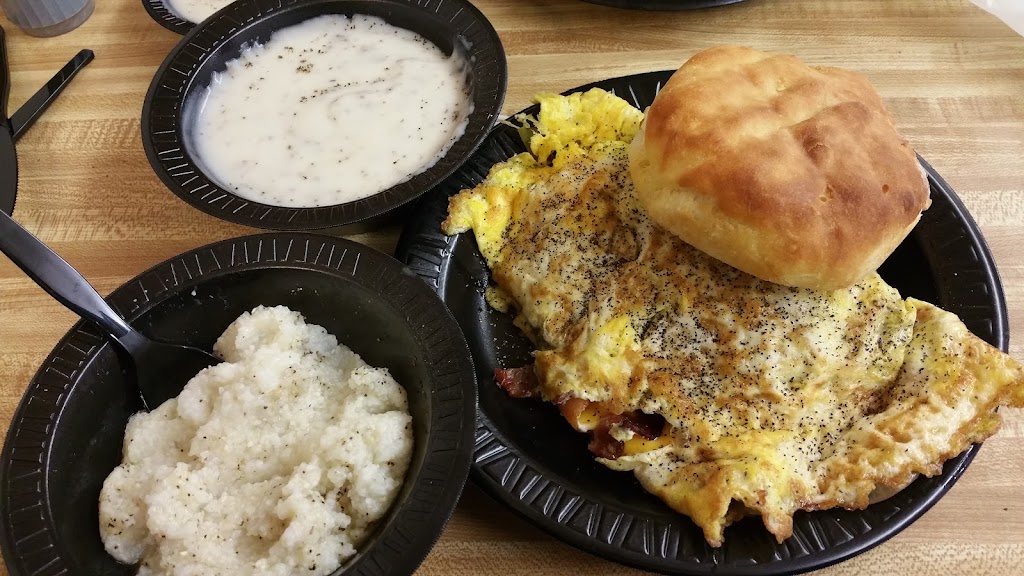 Debbies Restaurant & Catering | 123 N Henry St, Stoneville, NC 27048, USA | Phone: (336) 573-3546