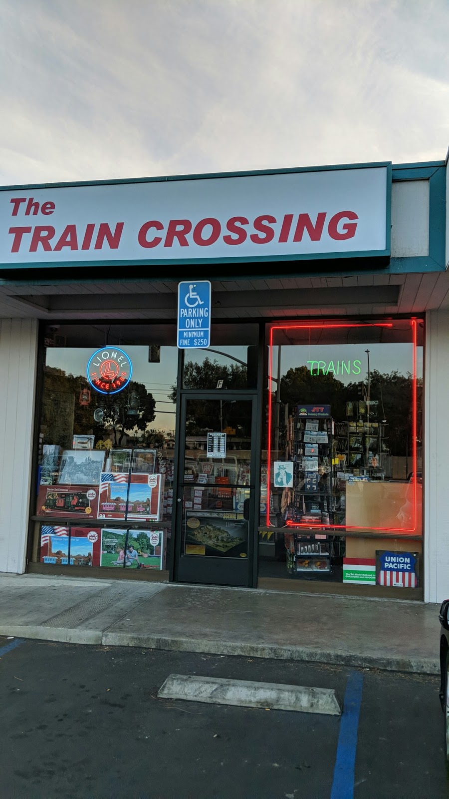 Train Crossing | 1113 Baker St F, Costa Mesa, CA 92626, USA | Phone: (714) 549-1596